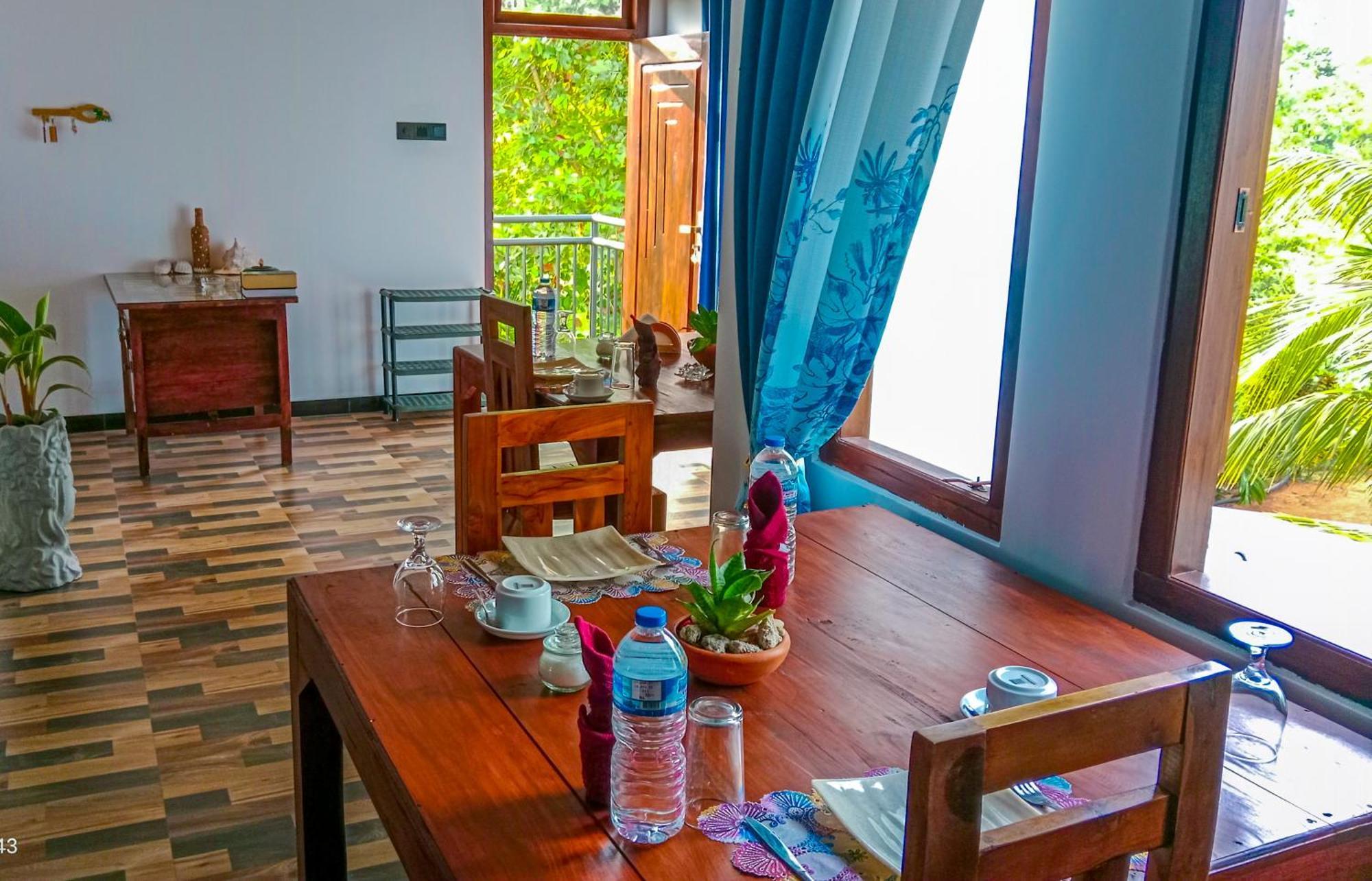 Dew Ashi Homestay Sigiriya Exterior foto